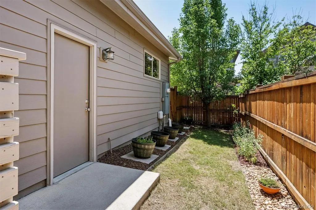 9338 E 58th Drive Denver CO 80238