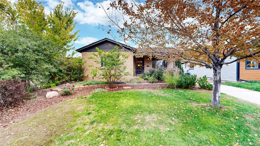 940 Grape Street Denver CO 80220