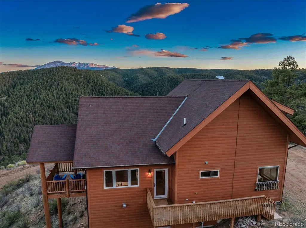 29549 N Highway 67 Woodland Park CO 80863