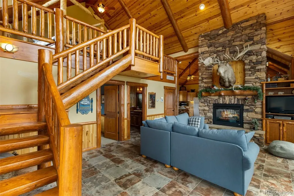 29549 N Highway 67 Woodland Park CO 80863