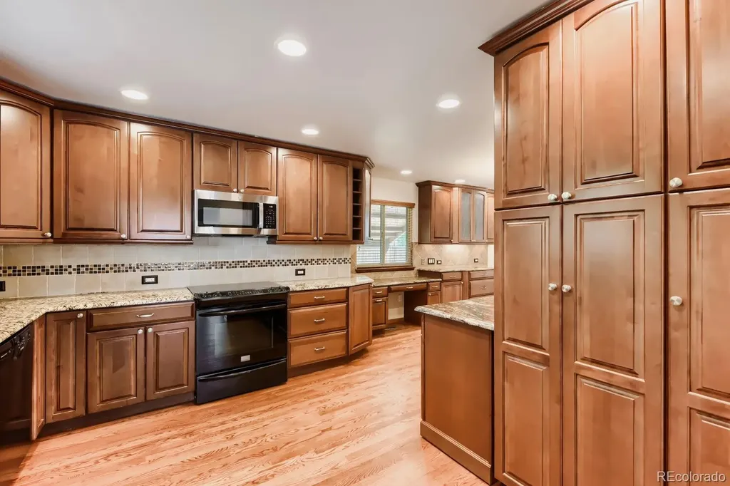9848 Jellison Way Westminster CO 80021