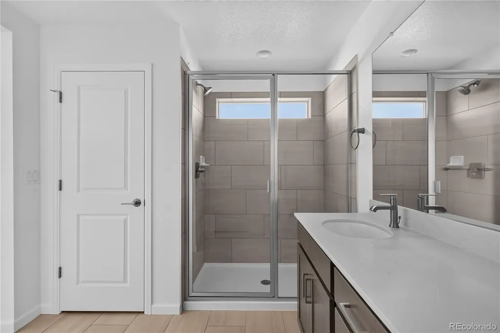 8722 Whiteclover Street Littleton CO 80125