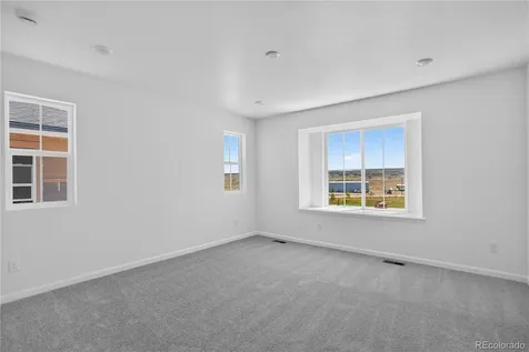 8722 Whiteclover Street Littleton CO 80125