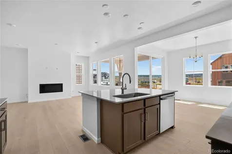 8722 Whiteclover Street Littleton CO 80125