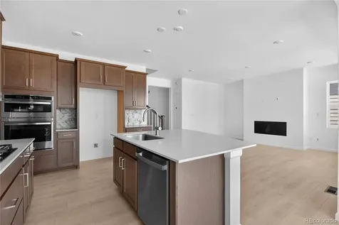 8722 Whiteclover Street Littleton CO 80125