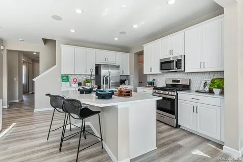 8722 Whiteclover Street Littleton CO 80125