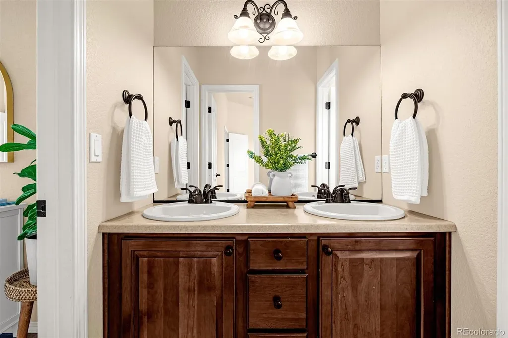 13896 Windy Oaks Road Colorado Springs CO 80921