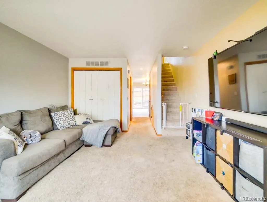 2108 Oakcrest Circle Castle Rock CO 80104