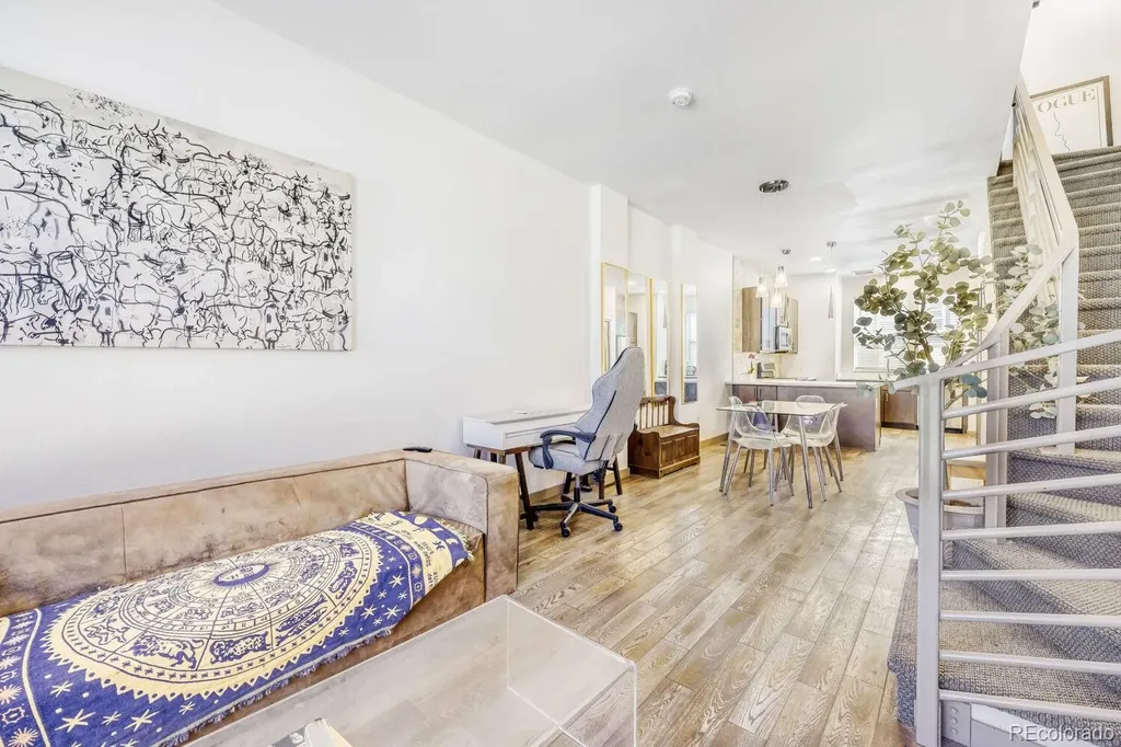 2200 Tremont Place Denver CO 80205