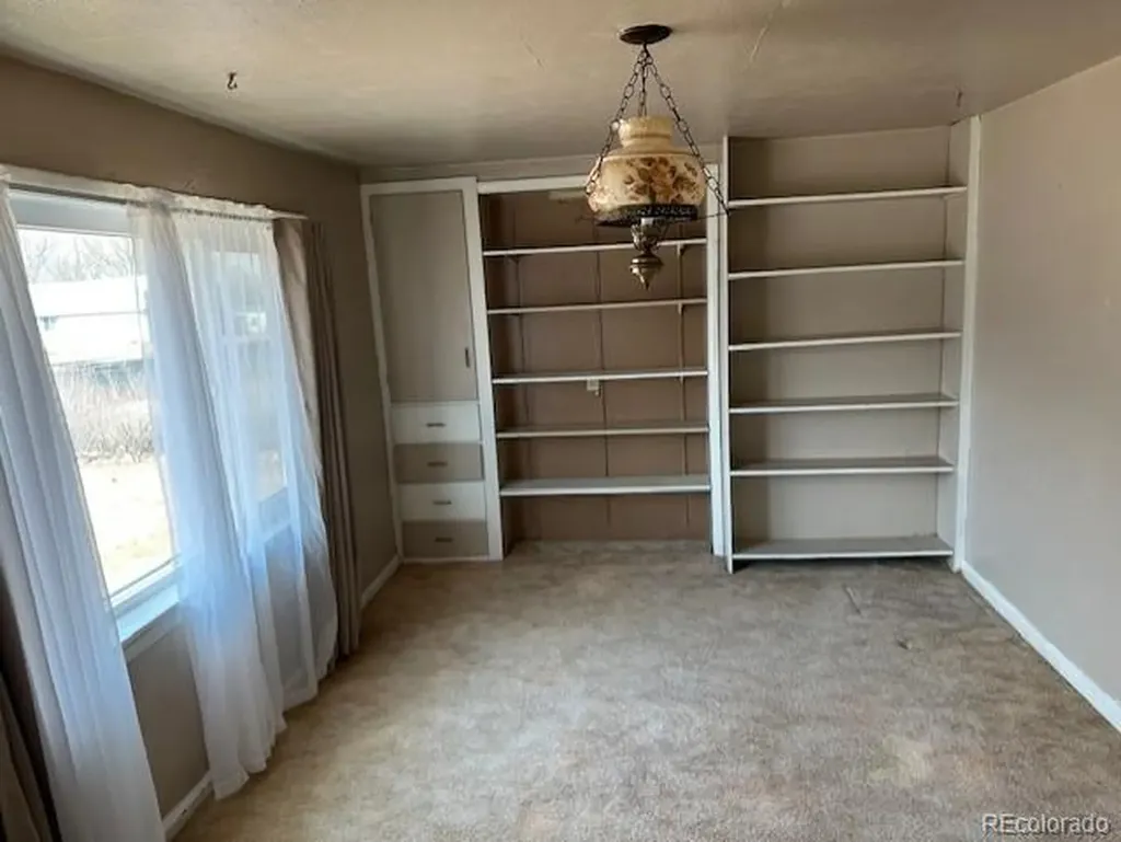 1012 Lincoln Street Wray CO 80758