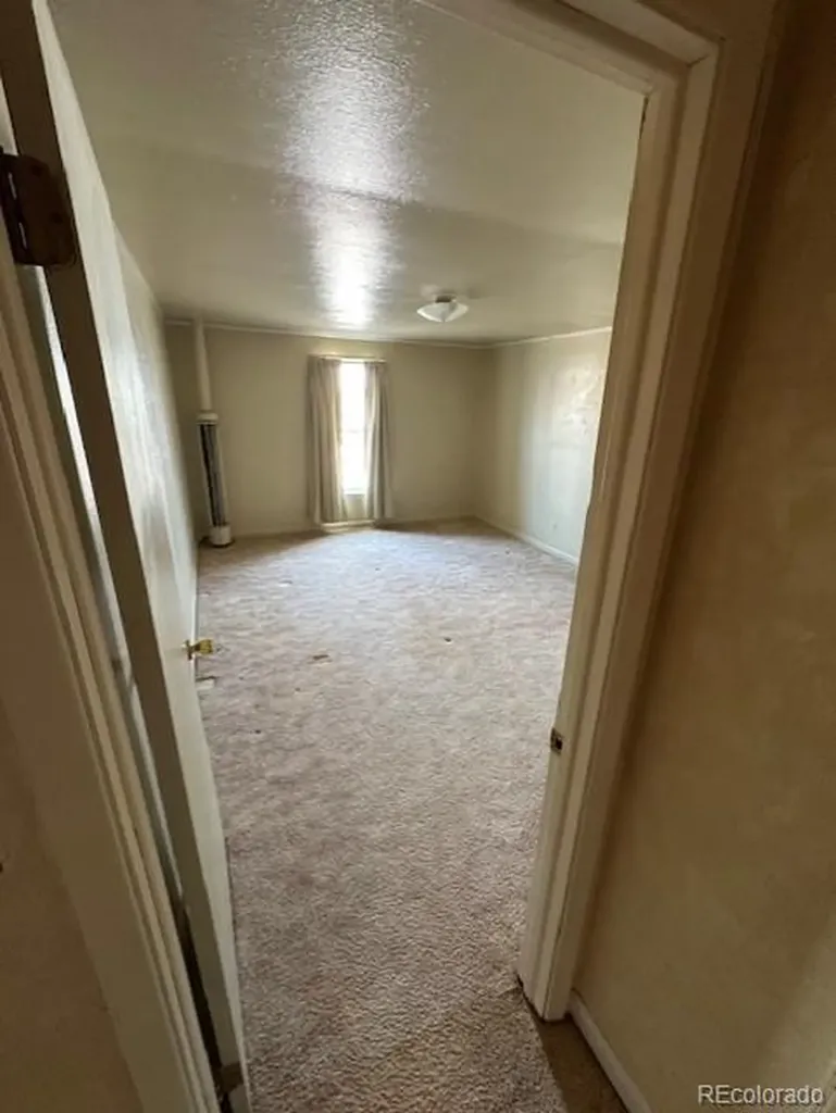 1012 Lincoln Street Wray CO 80758