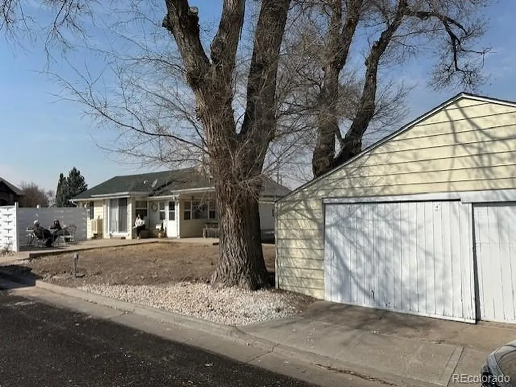 1012 Lincoln Street Wray CO 80758