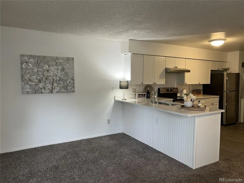 922 S Dearborn Way Aurora CO 80012