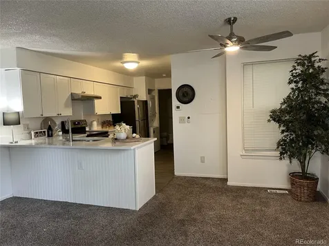 922 S Dearborn Way Aurora CO 80012