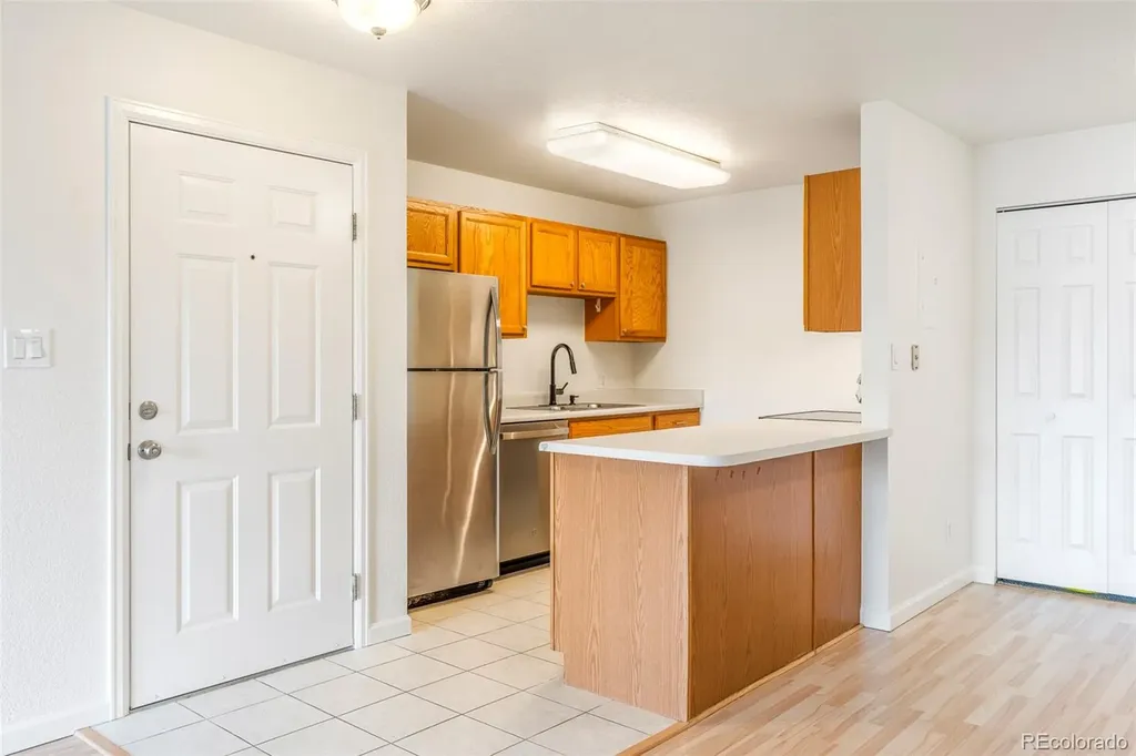 13085 W Cedar Drive Lakewood CO 80228
