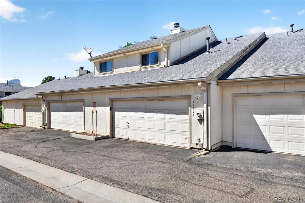 10220 Quivas Street Thornton CO 80260