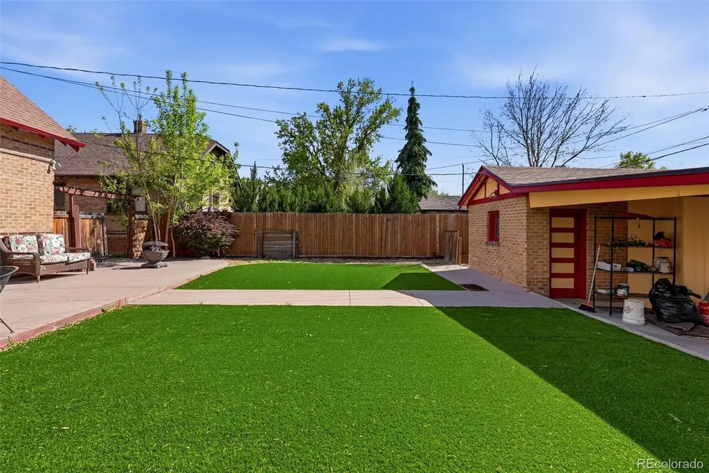 2391 Holly Street Denver CO 80207