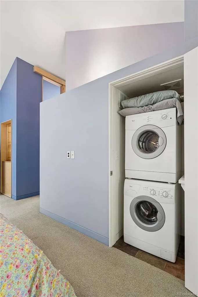 299 Spruce Court Boulder CO 80302