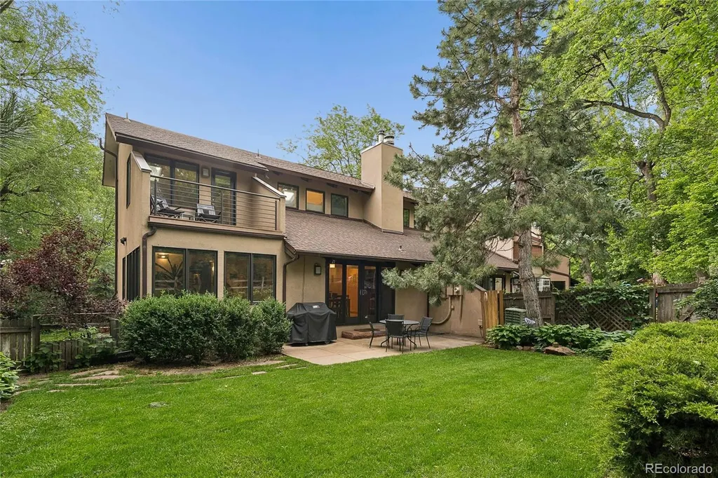 299 Spruce Court Boulder CO 80302