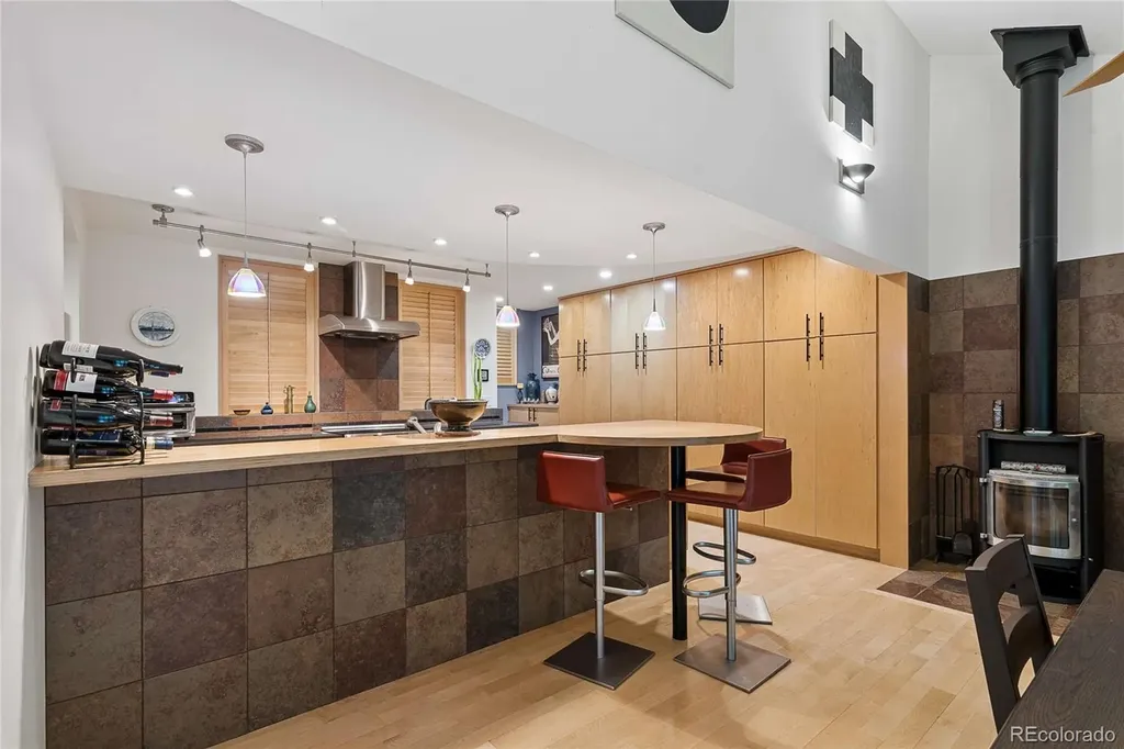299 Spruce Court Boulder CO 80302