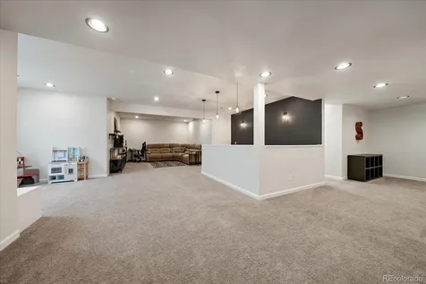 5607 En Joie Place Elizabeth CO 80107