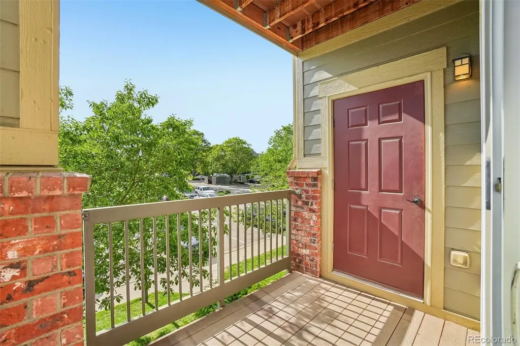 804 Summer Hawk Drive Longmont CO 80504