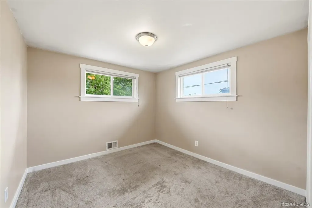 1275 W 4th Avenue Broomfield CO 80020