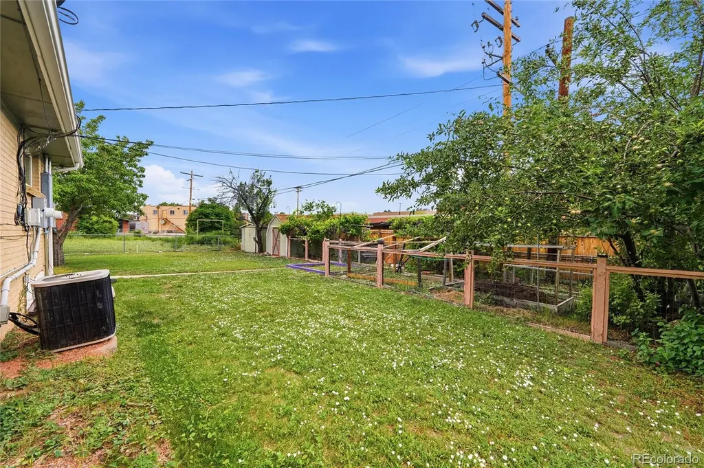 1275 W 4th Avenue Broomfield CO 80020