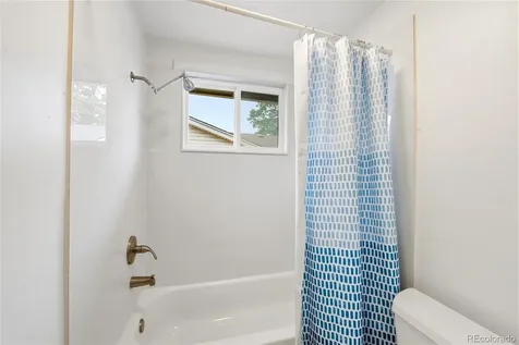 1275 W 4th Avenue Broomfield CO 80020