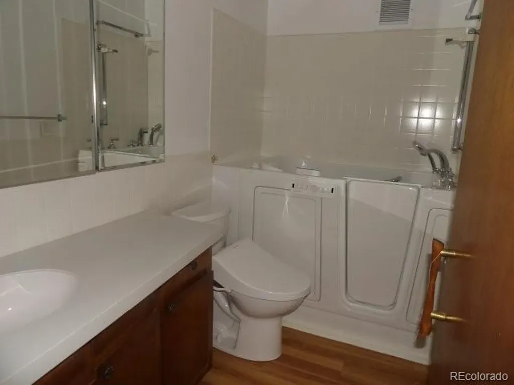585 S Alton Way Denver CO 80247