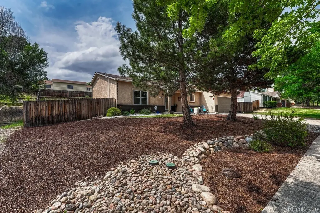 2125 Westmoreland Road Colorado Springs CO 80907