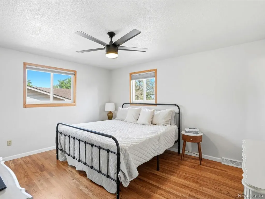 8923 W Warren Drive Lakewood CO 80227