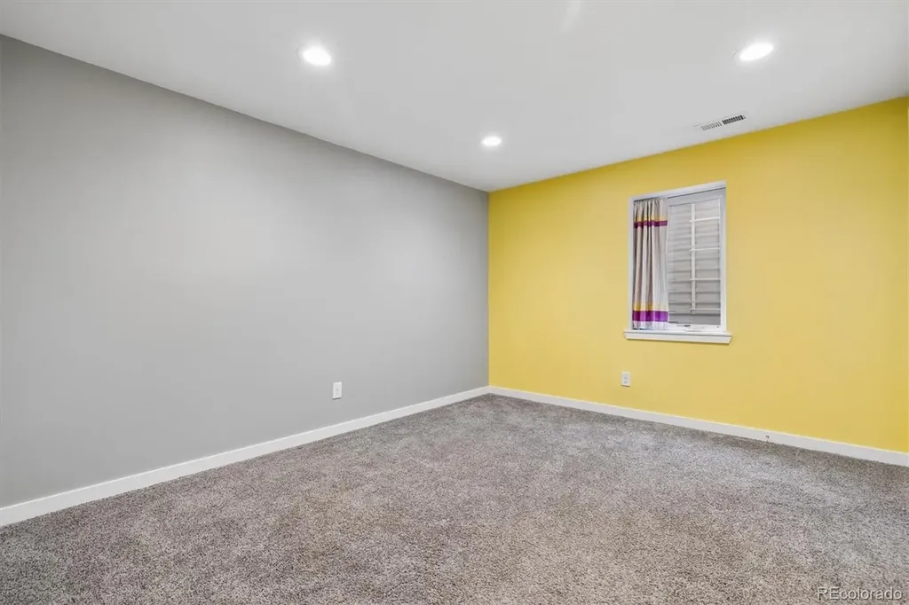 2729 S Washington Street Englewood CO 80113