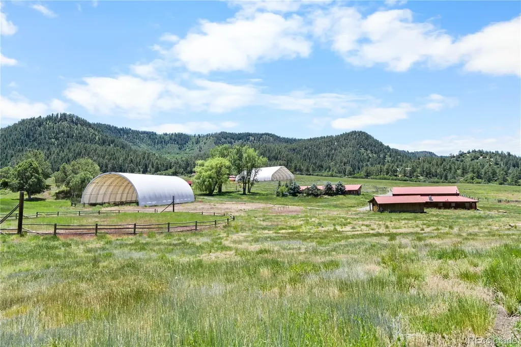 1134 Parelli Institute Drive Pagosa Springs CO 81147