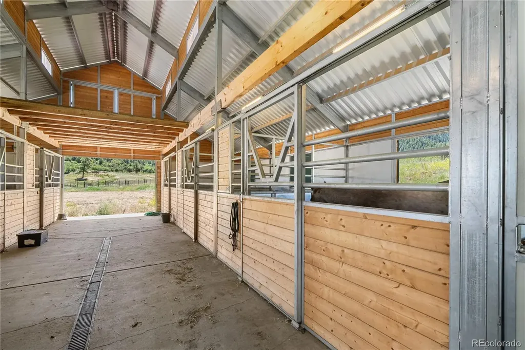 1134 Parelli Institute Drive Pagosa Springs CO 81147