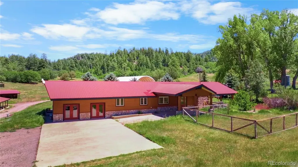 1134 Parelli Institute Drive Pagosa Springs CO 81147