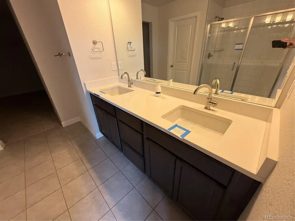 27811 E 9th Drive Aurora CO 80018