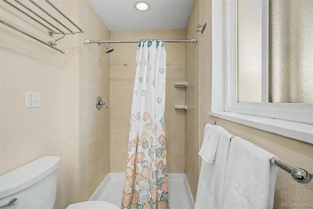1661 Allison Street Lakewood CO 80214