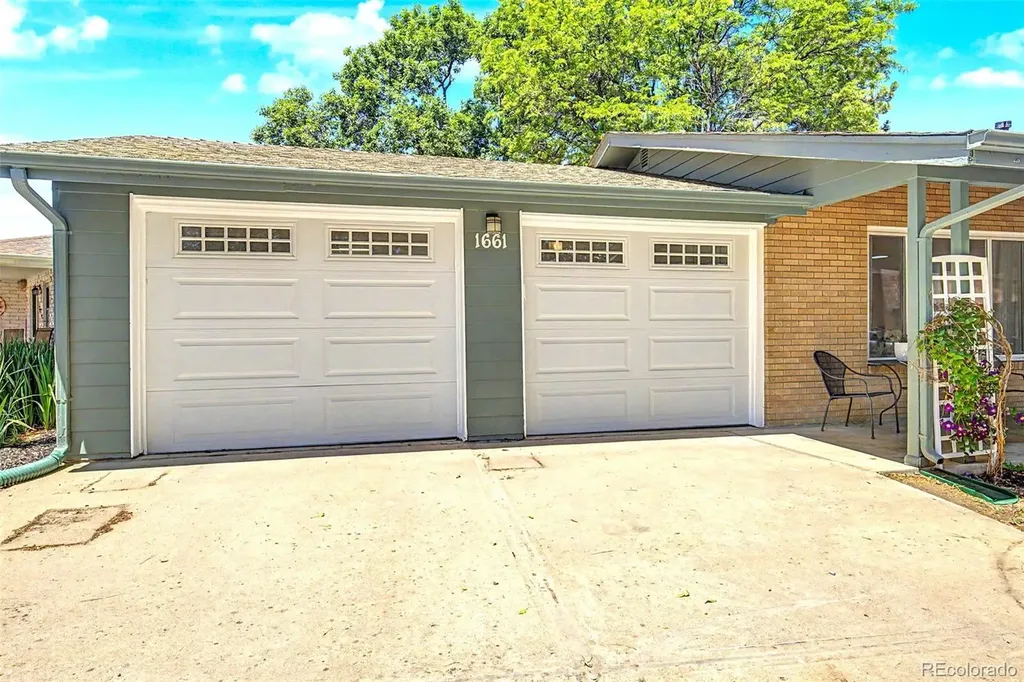 1661 Allison Street Lakewood CO 80214