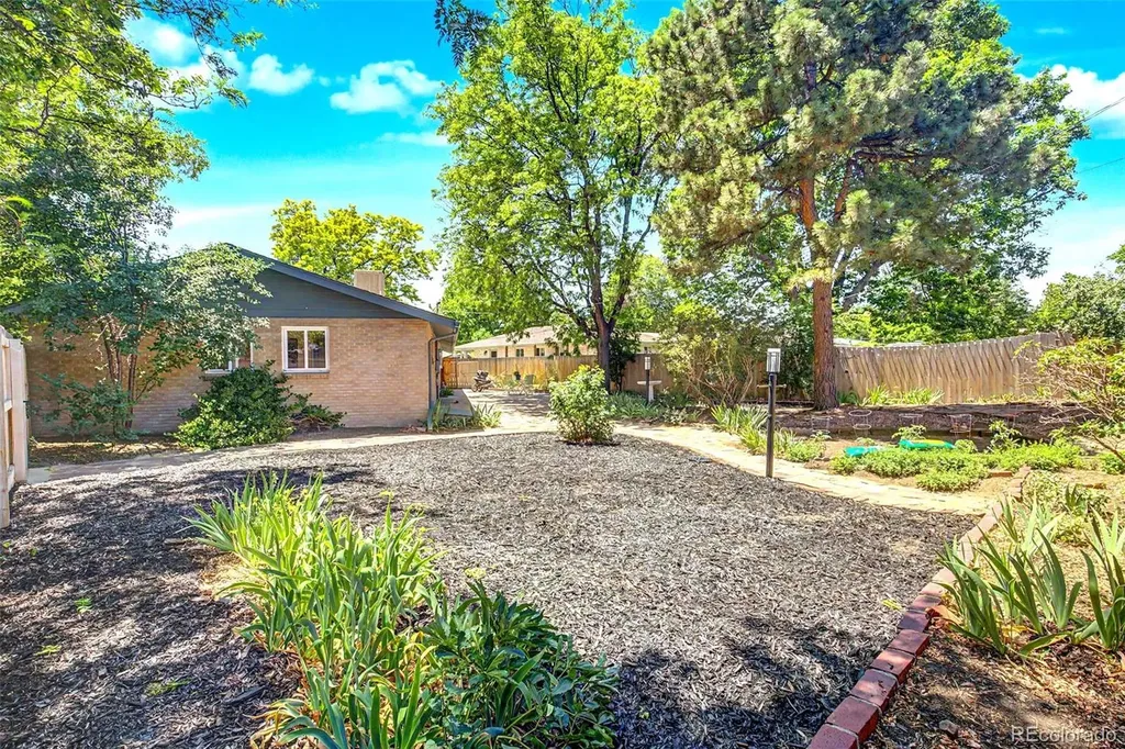 1661 Allison Street Lakewood CO 80214