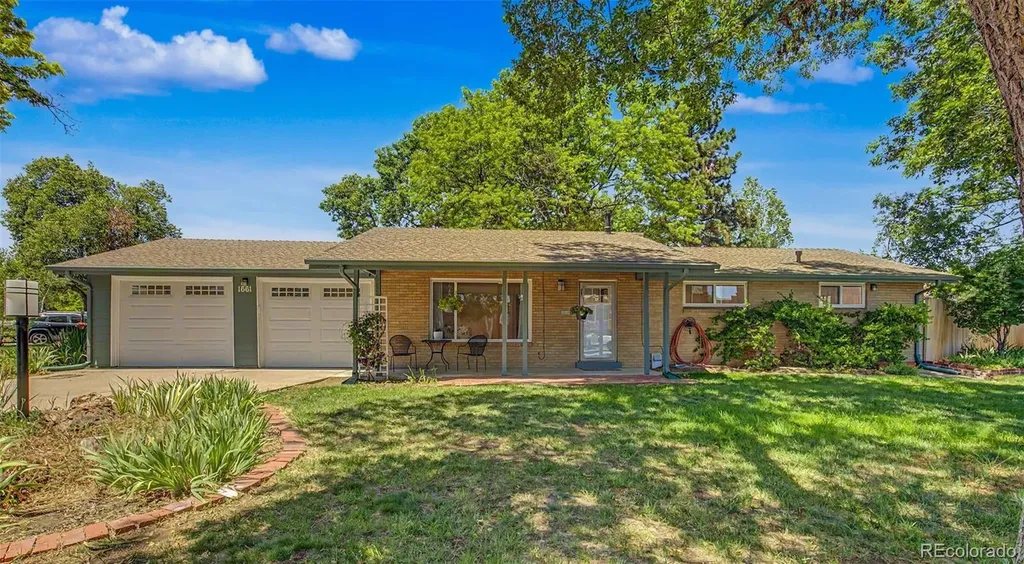 1661 Allison Street Lakewood CO 80214