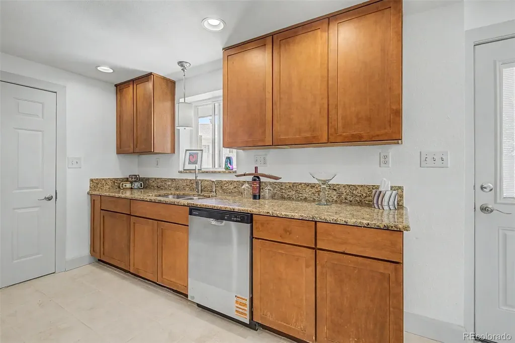 1661 Allison Street Lakewood CO 80214