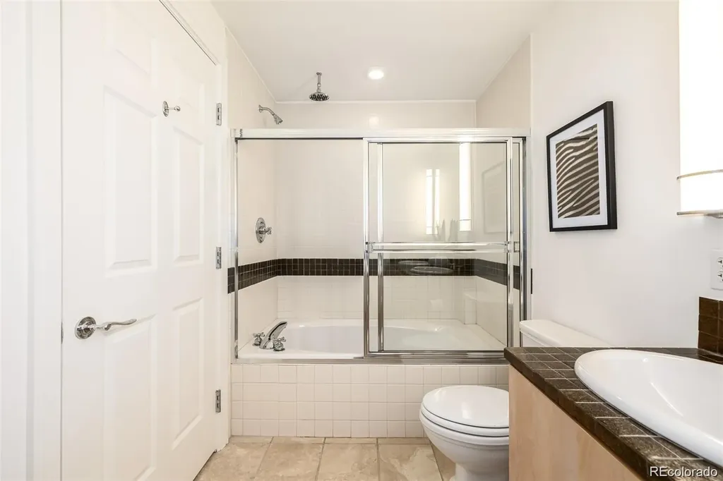 1560 Blake Street Denver CO 80202