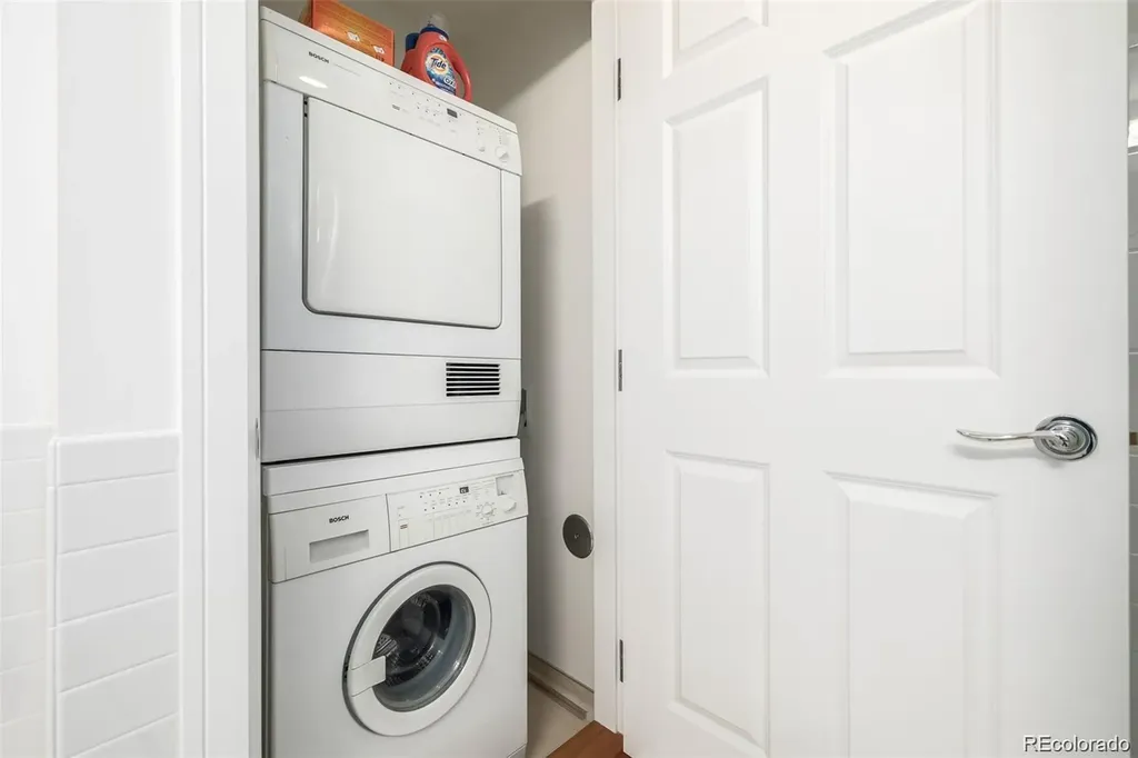 1560 Blake Street Denver CO 80202