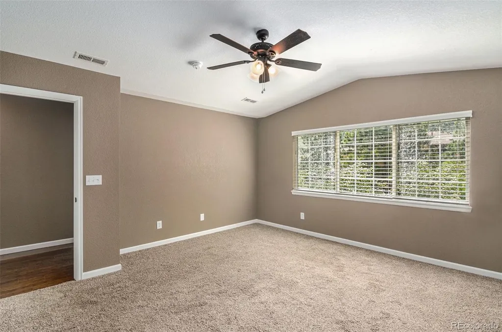 9795 W Freiburg Drive Littleton CO 80127