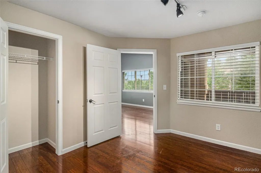 9795 W Freiburg Drive Littleton CO 80127
