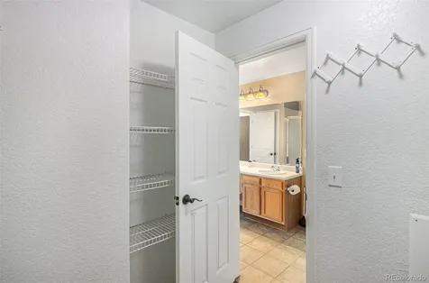 9795 W Freiburg Drive Littleton CO 80127