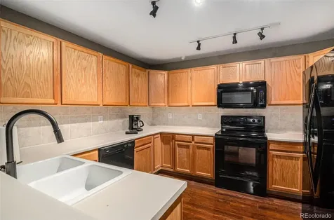 9795 W Freiburg Drive Littleton CO 80127