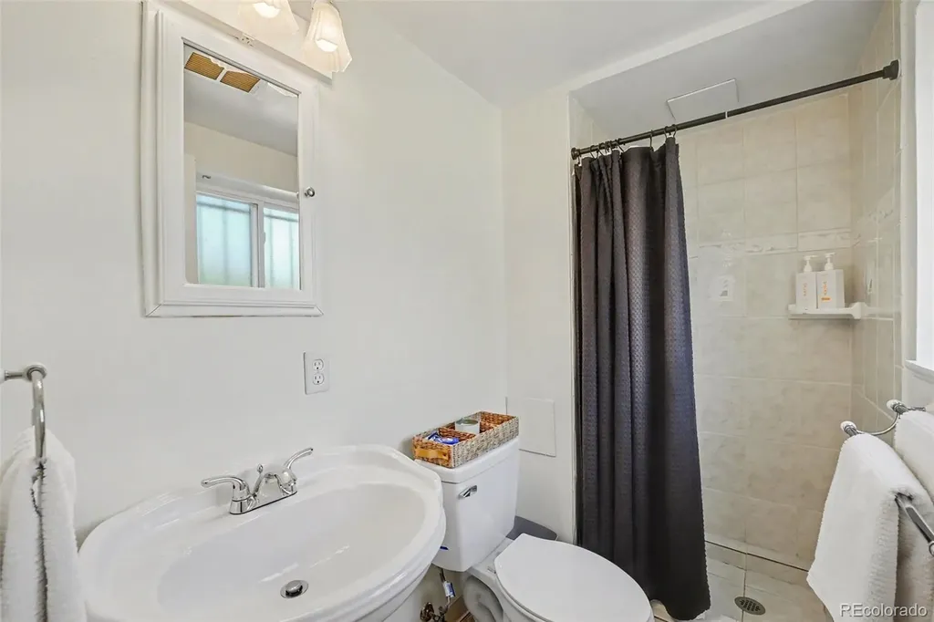 6844 Balsam Street Arvada CO 80004