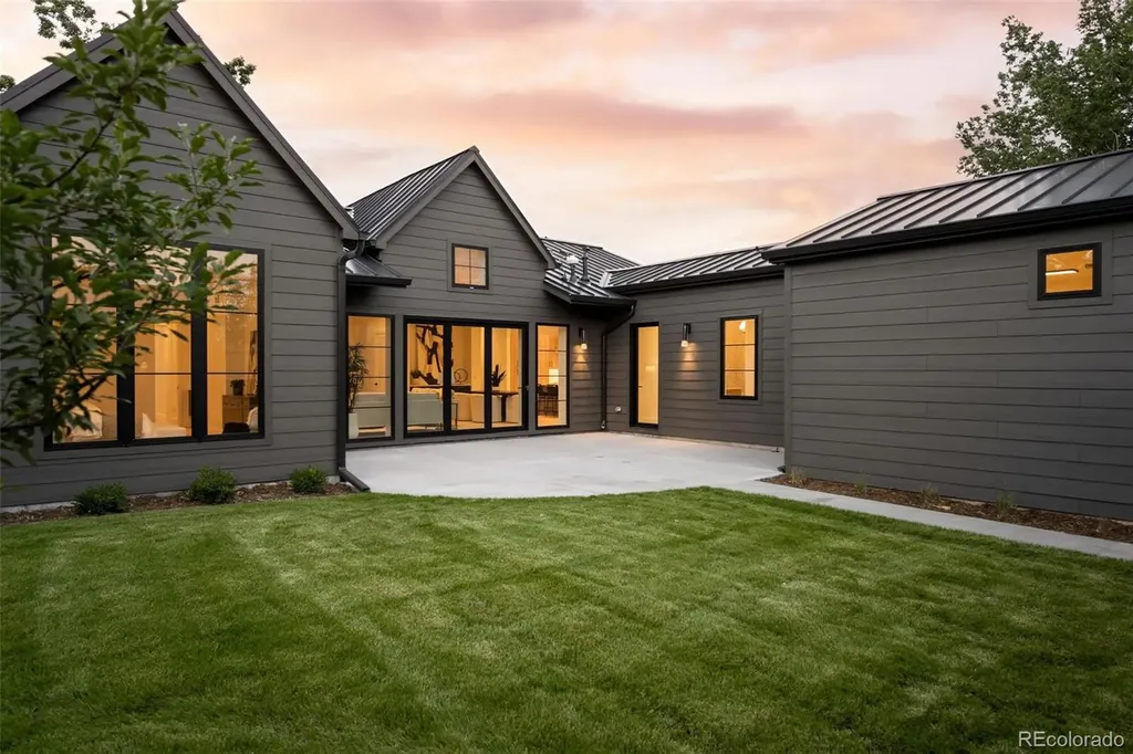 3360 S Dexter Street Denver CO 80222